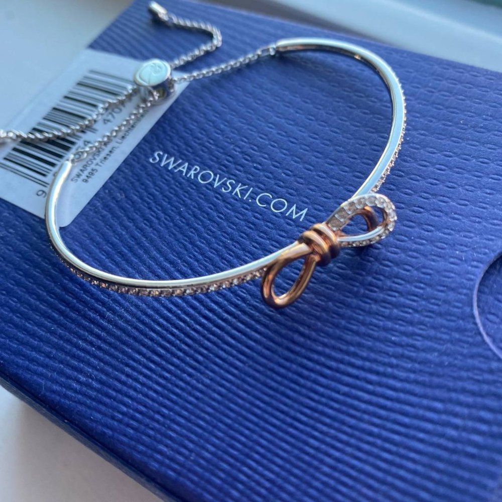 ❌SOLD❌NWT!Authentic SWAROVSKI Two Tone Lifelong Bow Crystal Pave Bangle Bracelet - Picture 6 of 7